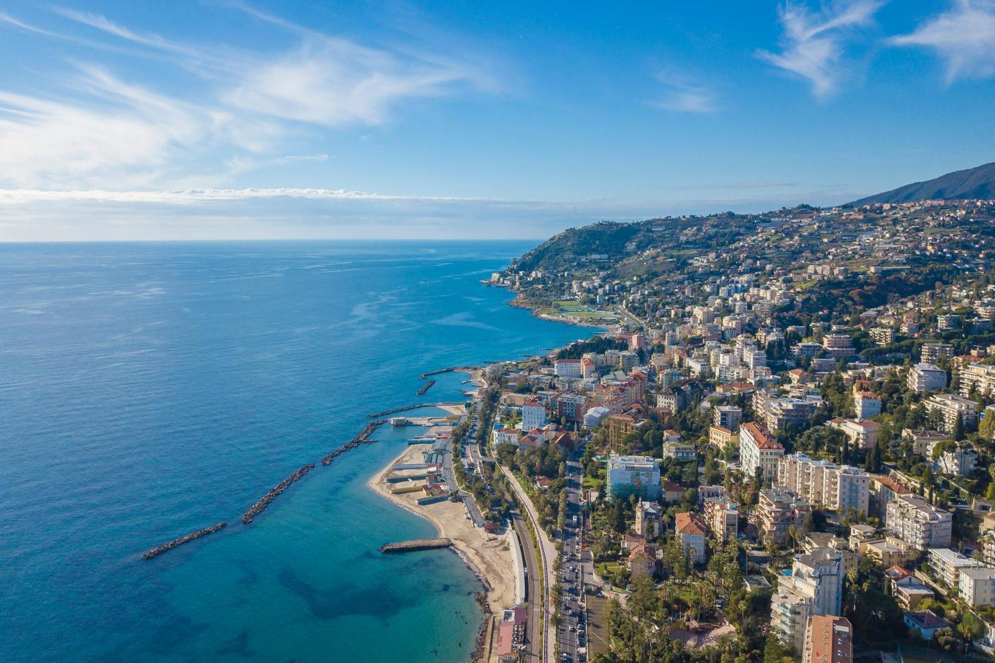 Villa Lucia Riviera Dei Fiori Pool - Happy Rentals San Remo Buitenkant foto